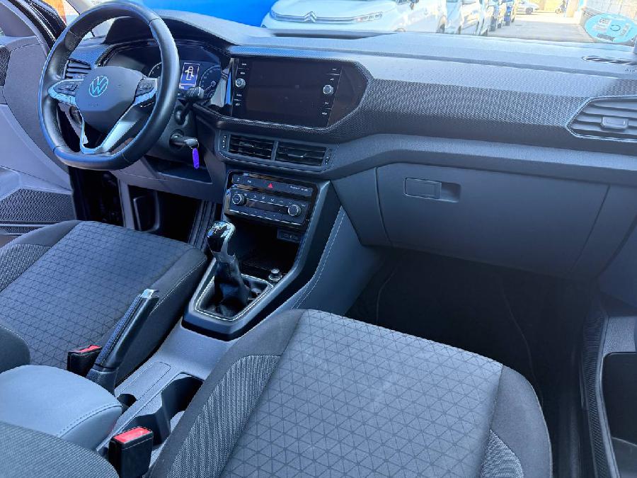 VOLKSWAGEN T-CROSS ADVANCE GASOLINA