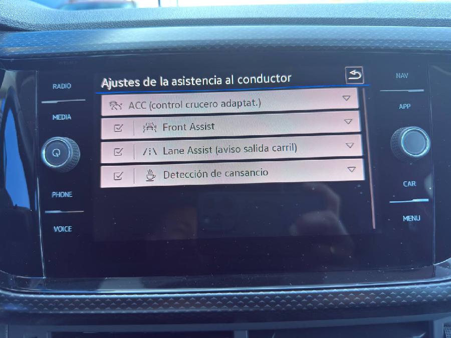 VOLKSWAGEN T-CROSS ADVANCE GASOLINA