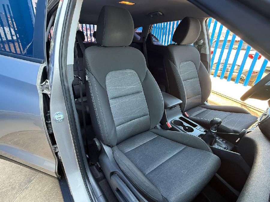 HYUNDAI TUCSON HYBRID DIESEL