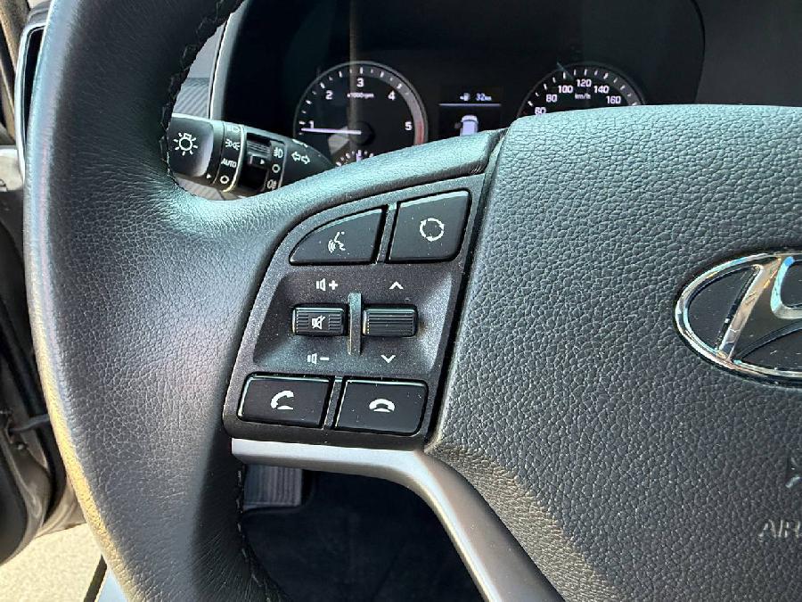 HYUNDAI TUCSON HYBRID DIESEL
