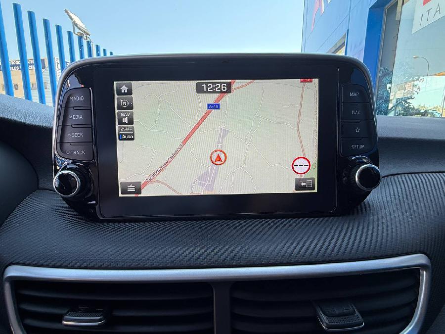 HYUNDAI TUCSON HYBRID DIESEL