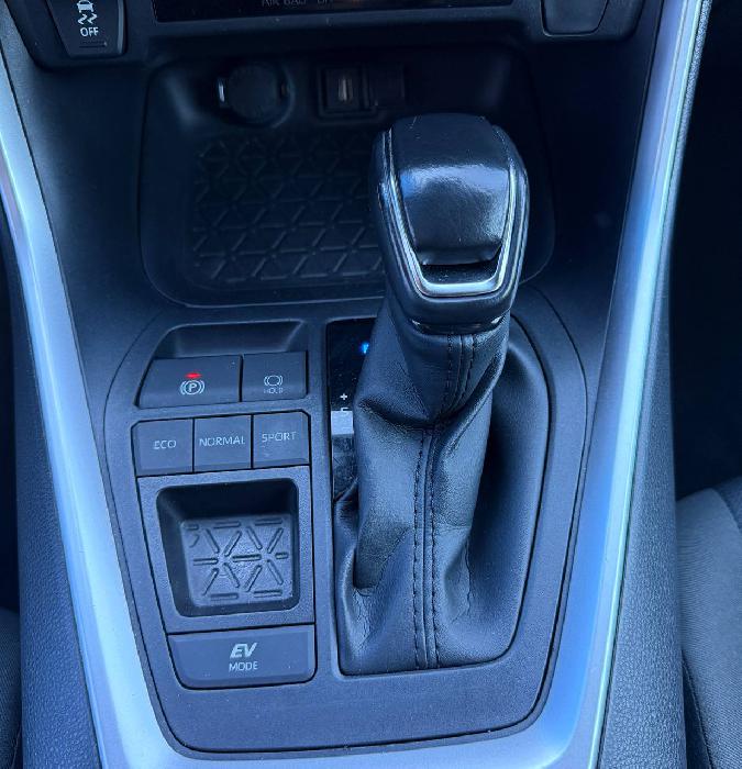 TOYOTA RAV 4 ADVANCE HIBRIDO