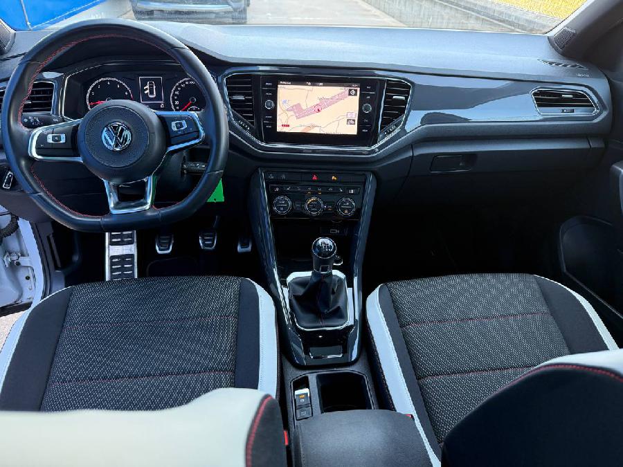 VOLKSWAGEN T-ROC SPORT GASOLINA