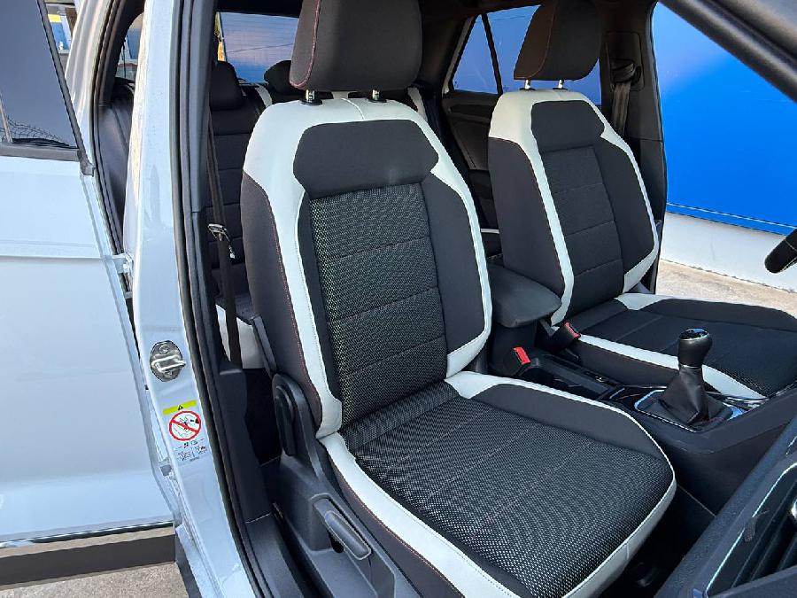 VOLKSWAGEN T-ROC SPORT GASOLINA