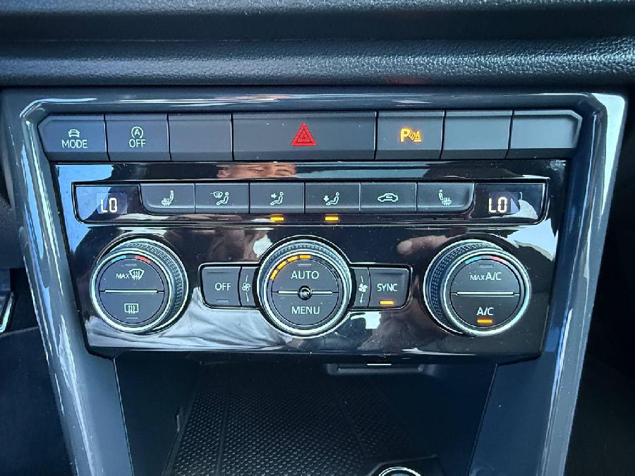 VOLKSWAGEN T-ROC SPORT GASOLINA