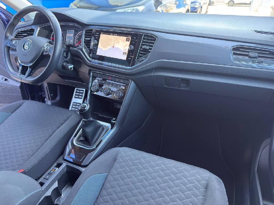 VOLKSWAGEN T-ROC IQ-DRIVE DIESEL