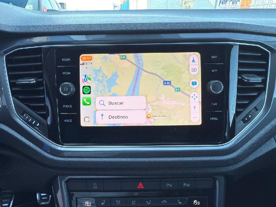 VOLKSWAGEN T-ROC IQ-DRIVE DIESEL