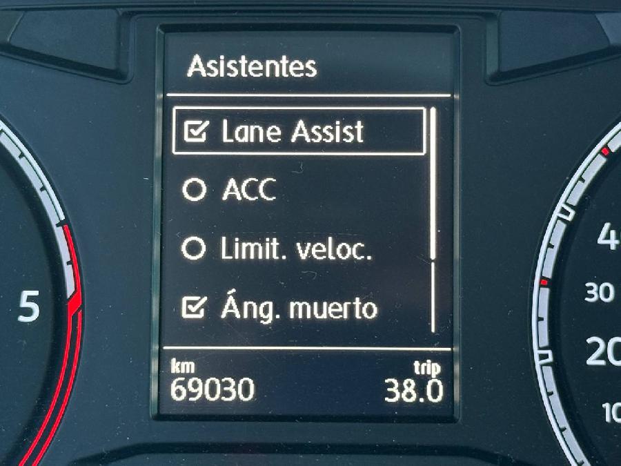 VOLKSWAGEN T-ROC IQ-DRIVE DIESEL
