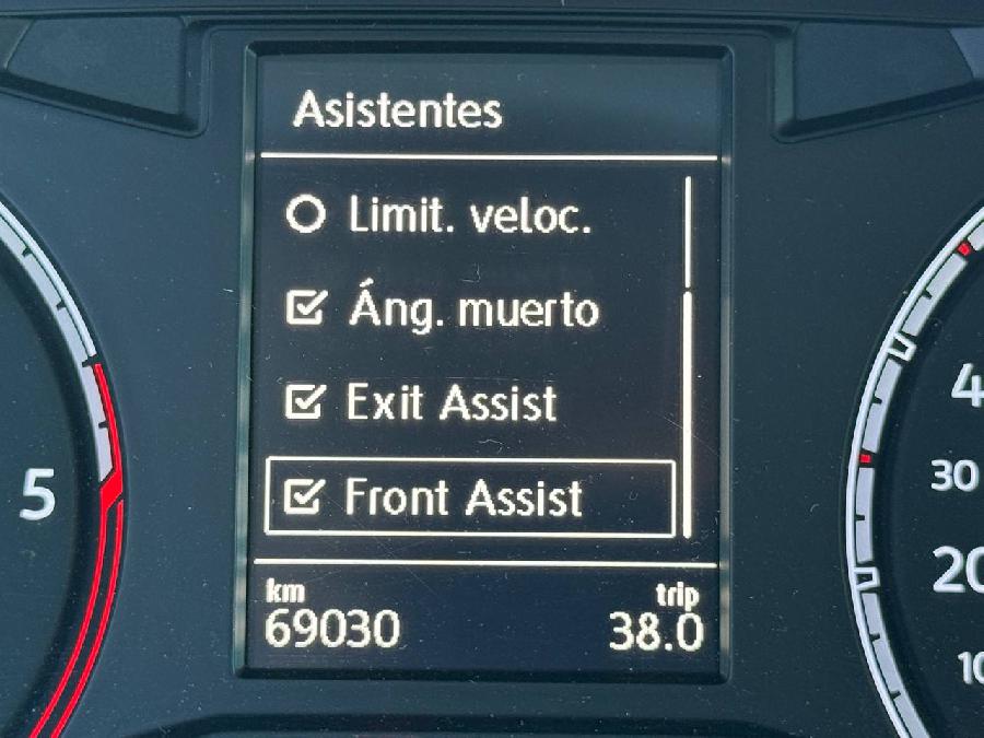 VOLKSWAGEN T-ROC IQ-DRIVE DIESEL