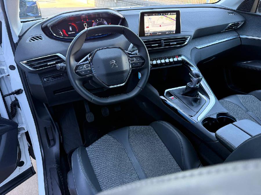 PEUGEOT 3008 ALLURE DIESEL