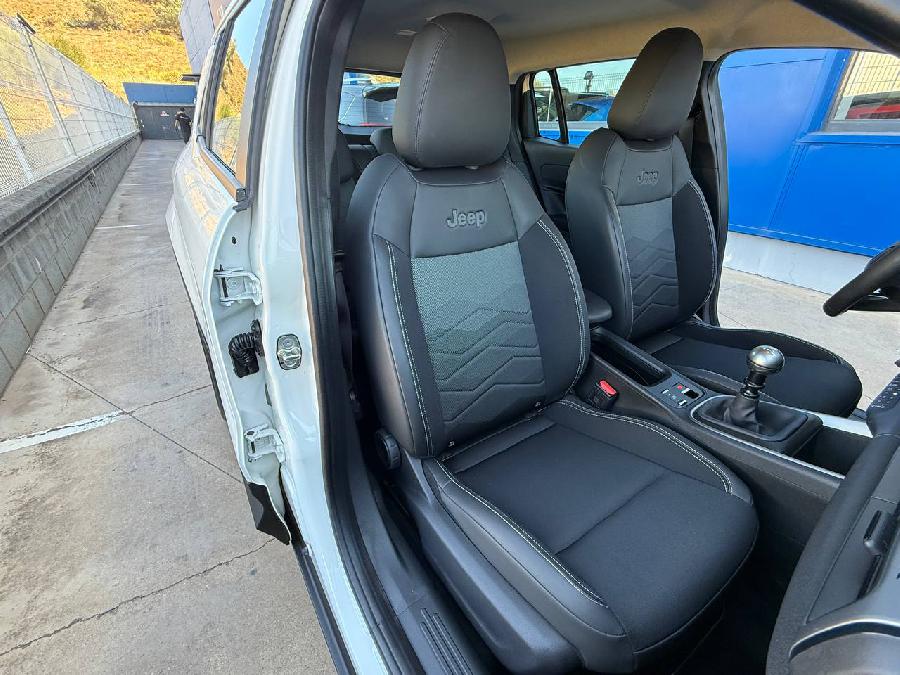 JEEP AVENGER ALTITUDE GASOLINA