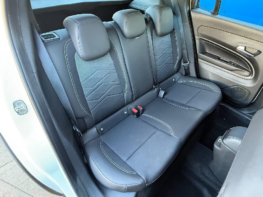 JEEP AVENGER ALTITUDE GASOLINA