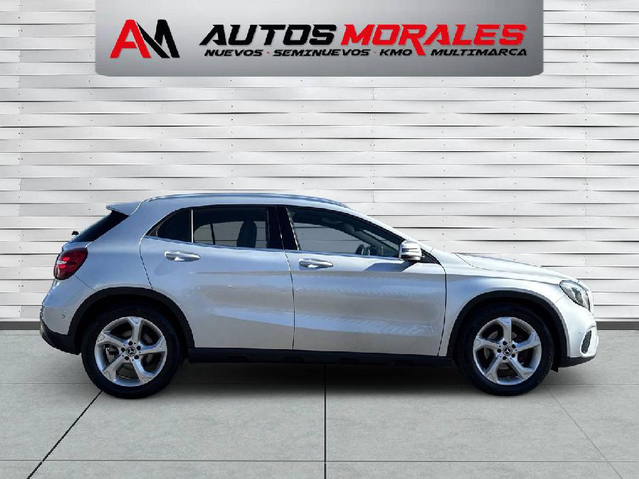 MERCEDES BENZ GLA 200 D AUTO DIESEL