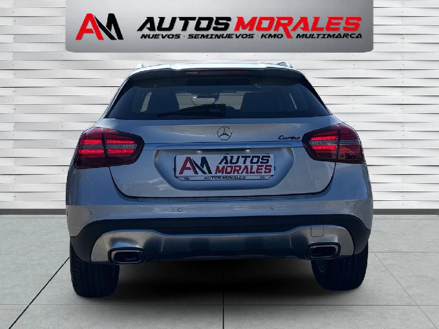 MERCEDES BENZ GLA 200 D AUTO DIESEL