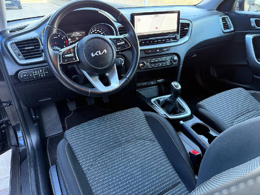 KIA XCEED DRIVE GASOLINA