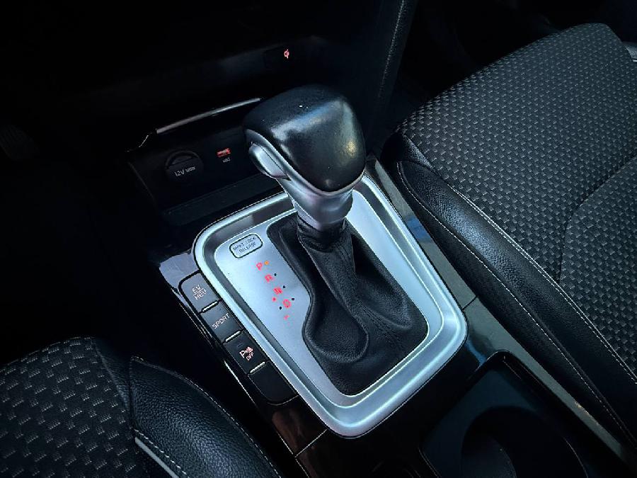 KIA XCEED HYBRID HIBRIDO