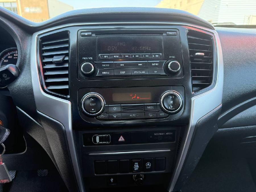 MITSUBISHI L200 PICK UP DIESEL