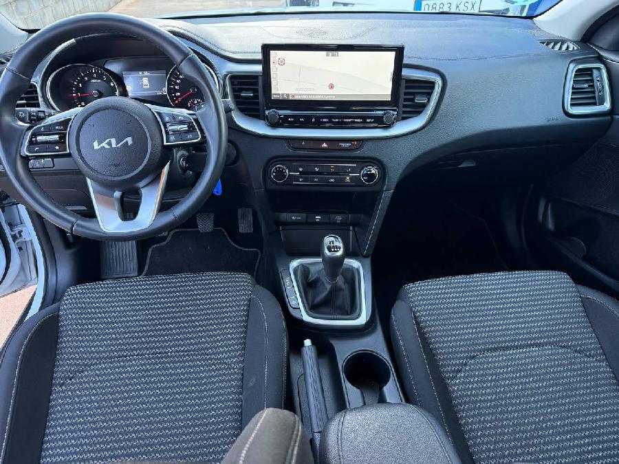KIA XCEED DRIVE GASOLINA