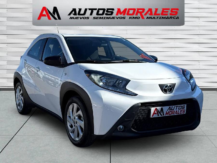 TURISMO TOYOTA AYGO X 1.0 i 72CV GASOLINA 2022