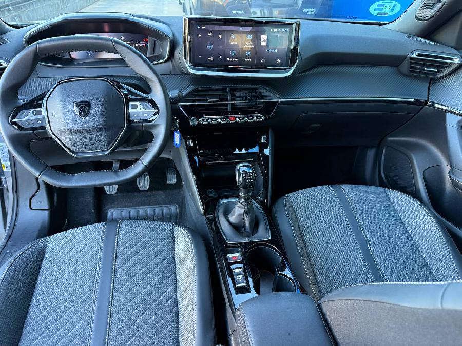 PEUGEOT 2008   ALLURE GASOLINA