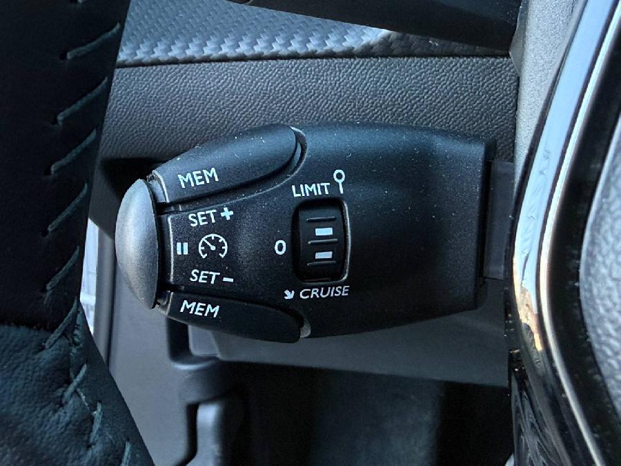 PEUGEOT 2008   ALLURE GASOLINA