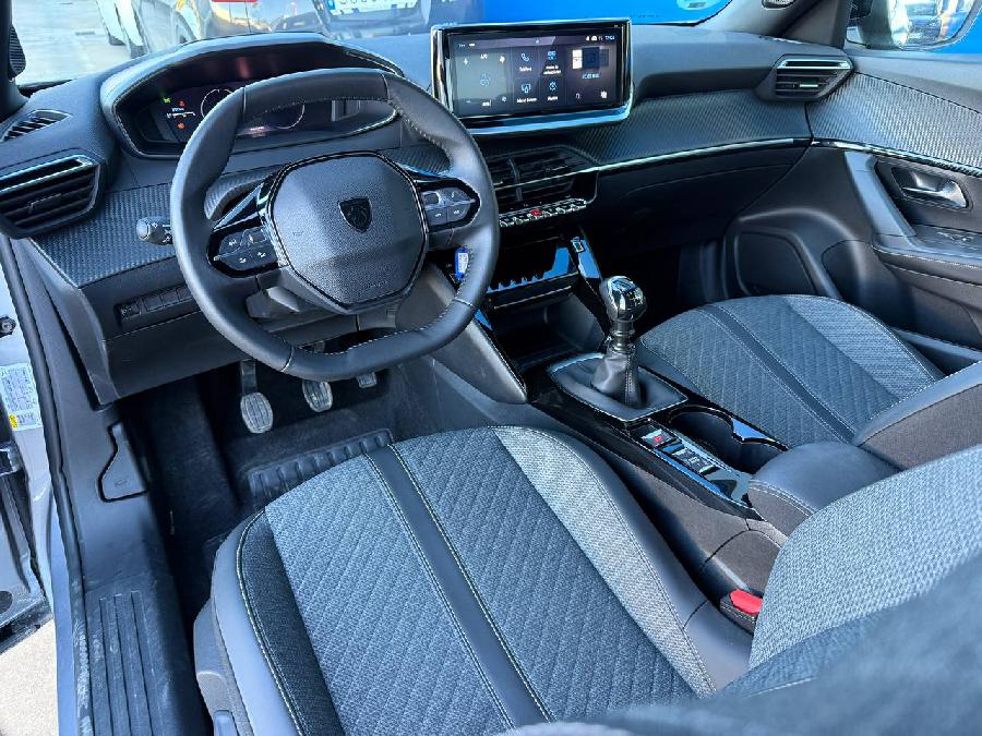 PEUGEOT 2008   ALLURE GASOLINA