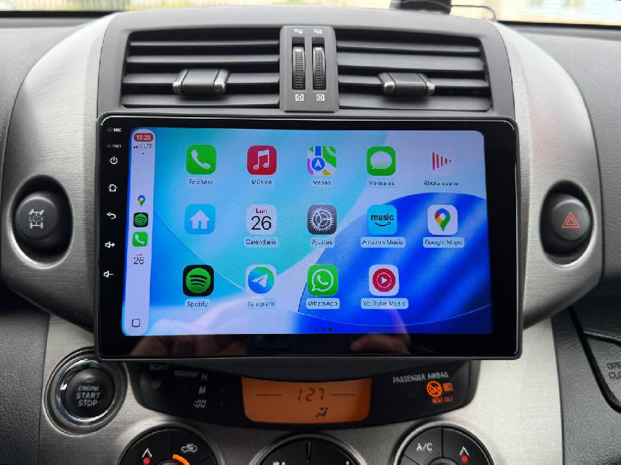 TOYOTA RAV 4  4X4 AUTO DIESEL