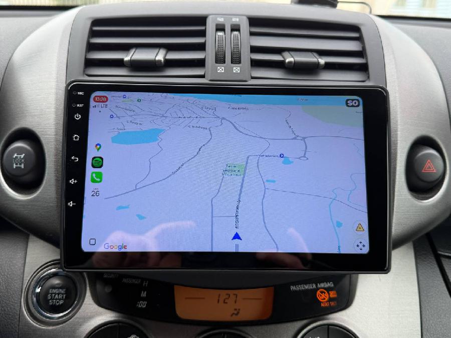 TOYOTA RAV 4  4X4 AUTO DIESEL