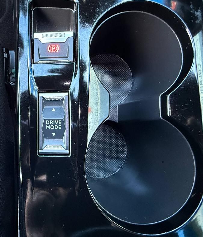 PEUGEOT 2008 ALLURE GASOLINA