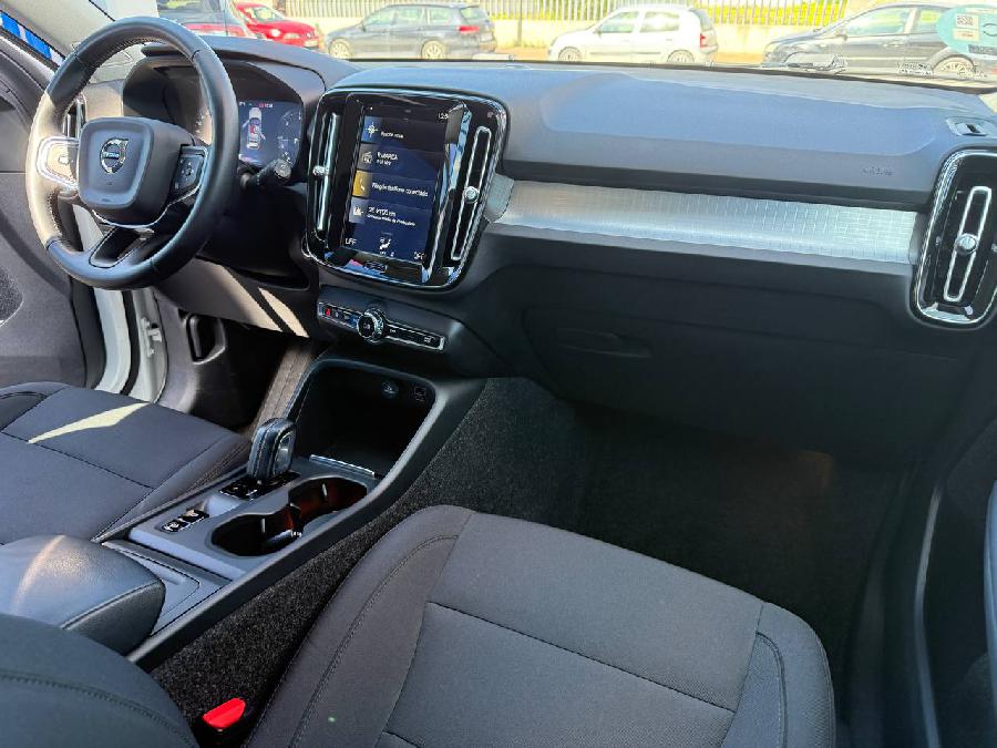 VOLVO XC40 AUTO AWD DIESEL