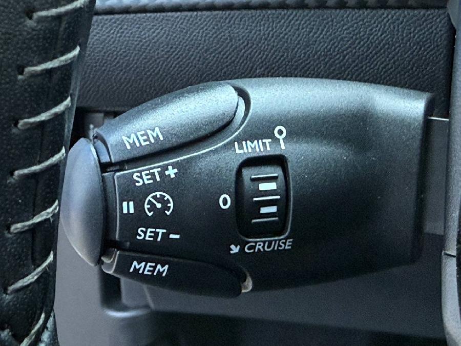 PEUGEOT 2008 ACTIVE GASOLINA