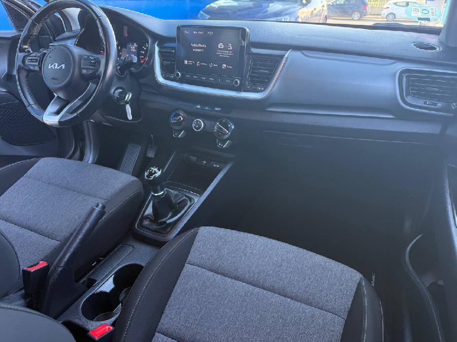 KIA STONIC GASOLINA