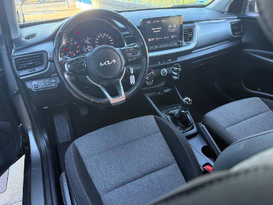 KIA STONIC GASOLINA